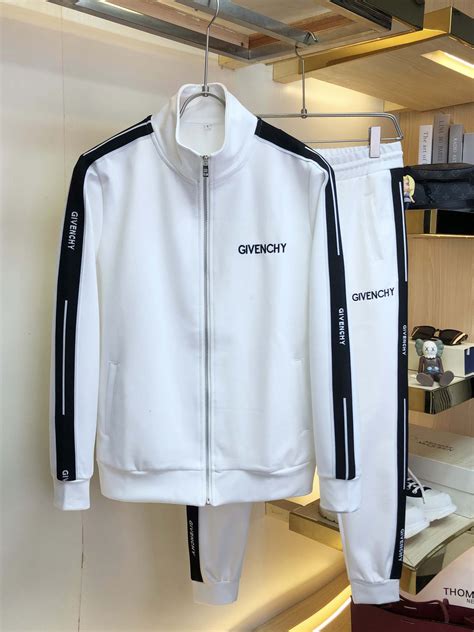chandal givenchy